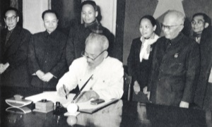 Tư tưởng Hồ Chí Minh và việc vận dụng, kế thừa trong xây dựng Nhà nước pháp quyền XHCN ở Việt Nam