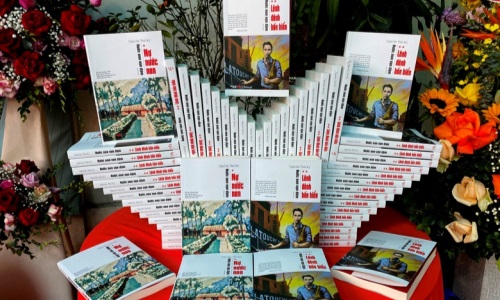 Ra mắt tập 2 bộ tiểu thuyết “Nước non vạn dặm” về Chủ tịch Hồ Chí Minh
